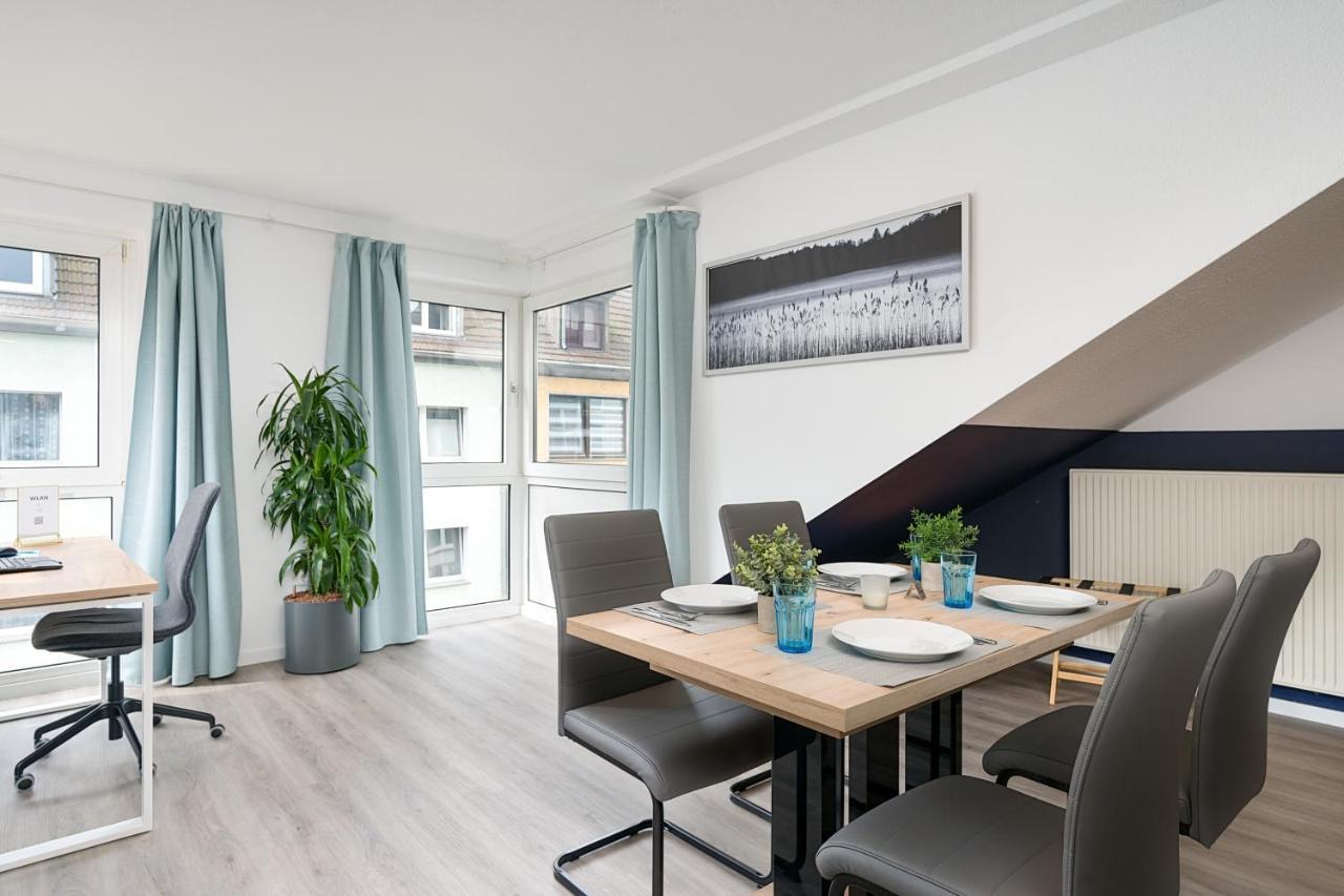 Federnest - Luxus-Studio - Kingsize Boxspringbett - Home-Office Mit Monitor Und Drucker - 11 Min Hbf Duisburg Luaran gambar