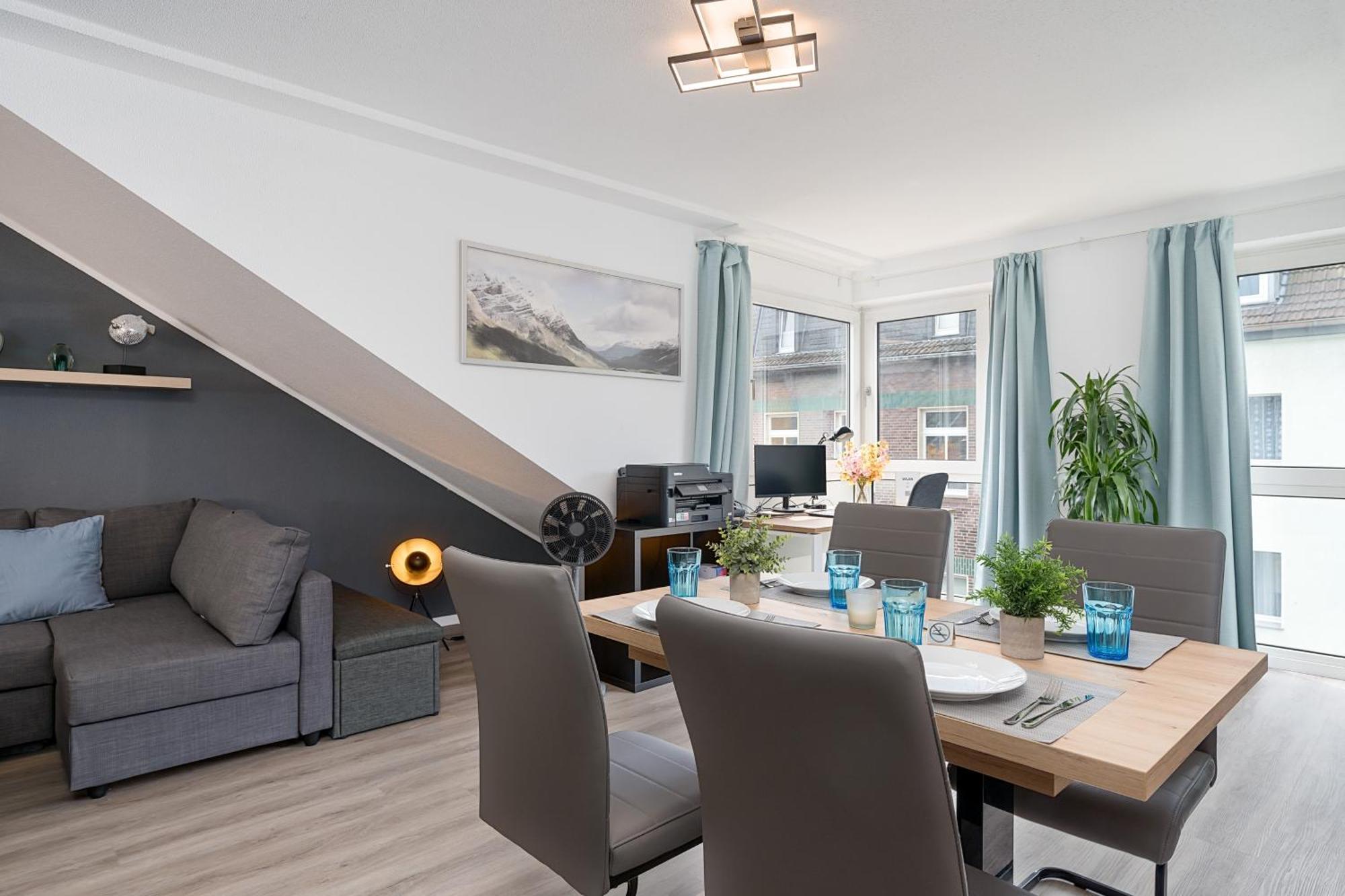 Federnest - Luxus-Studio - Kingsize Boxspringbett - Home-Office Mit Monitor Und Drucker - 11 Min Hbf Duisburg Luaran gambar